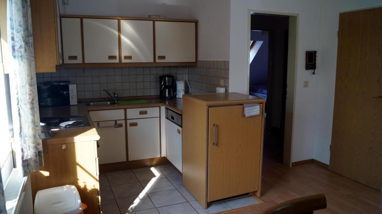 *Engels - Ferienwohnungen Krummhörn Exterior foto